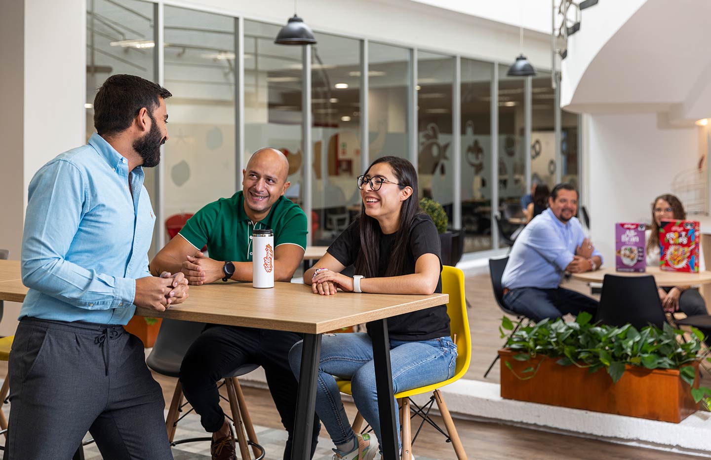 Un legado con más de 100 años de experiencia Un legado con más de 100 años de experiencia